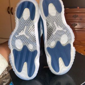 Air Jordan 11 retro low le